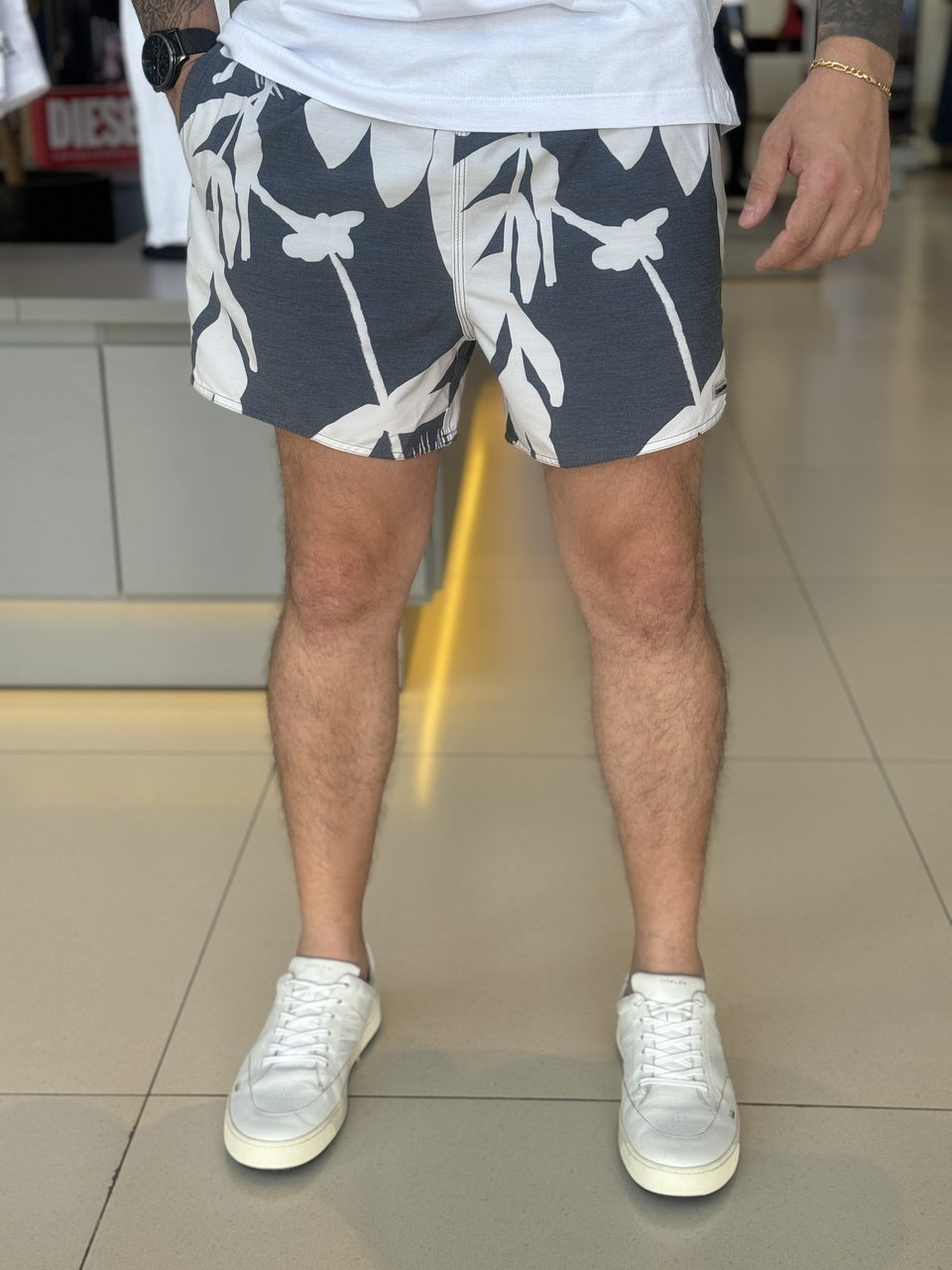 Short Calvin Klein Estampa Folhagem Masculino