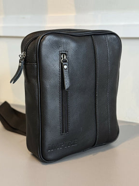 Shoulder Bag Impire I-39 em Couro Masculino