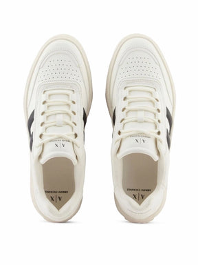 Tênis Armani Exchange Lion com Detalhe Acolchoado
