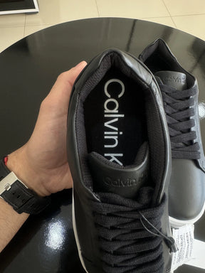 Tênis Calvin Klein Lettering Assinatura Baixo Relevo na Lateral Masculino