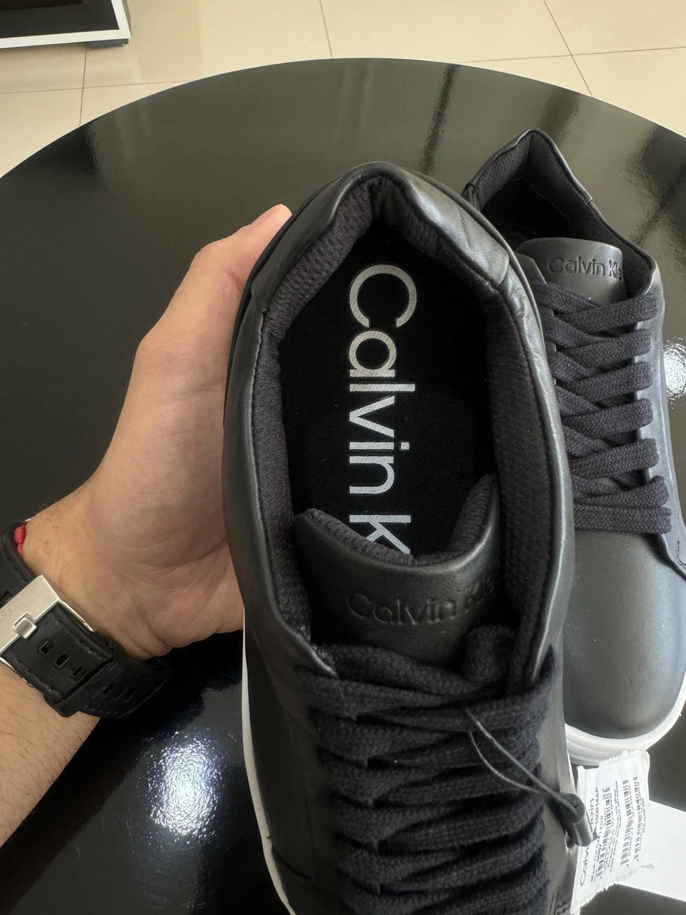 Tênis Calvin Klein Lettering Assinatura Baixo Relevo na Lateral Masculino