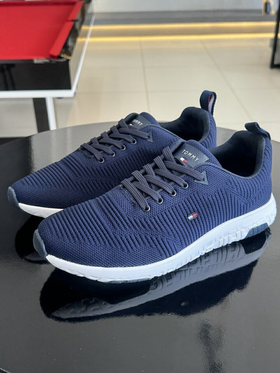 Tênis Tommy Hilfiger Logo Emborrachado na Lateral Masculino